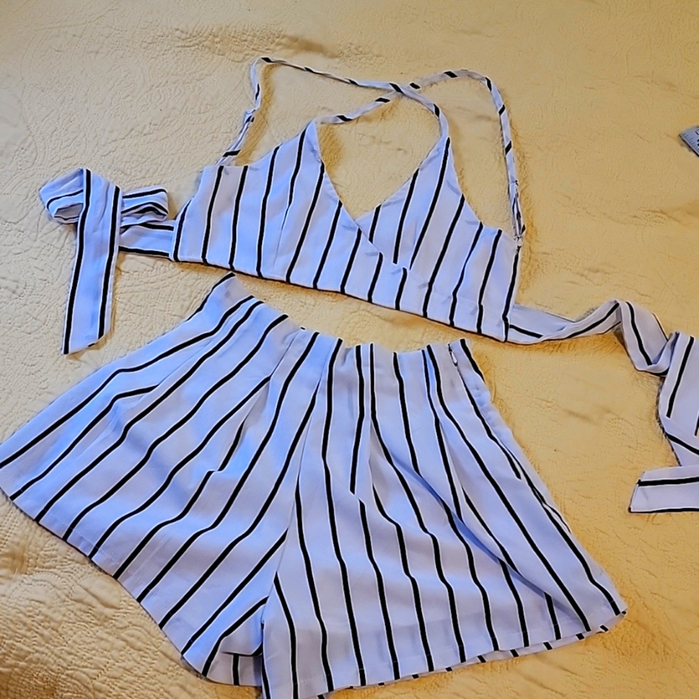 Girls halter/shorts